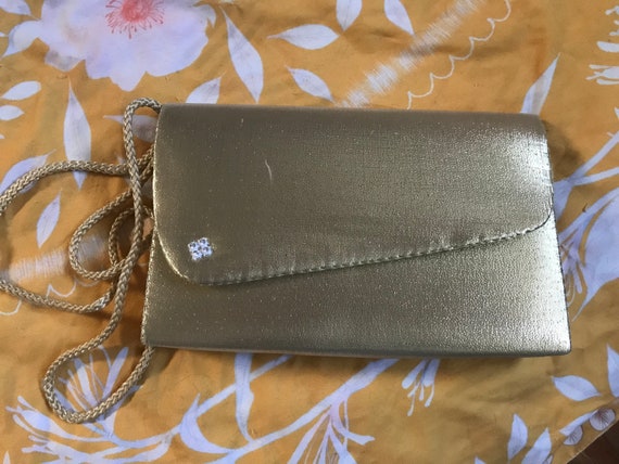 La Regale Ltd Vintage Purse