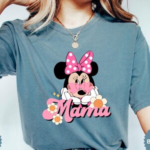 Comfort Colors Disney Minnie Mouse Mama Shirt, Koszulka na Dzień Matki, Retro Minnie Head Mama Shirt, Disney New Mama shirt, Koszulka urodzinowa dla mamy