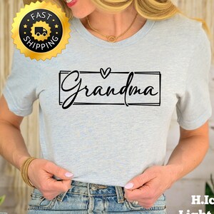 Grandma Shirt, New Grandma Shirt, Grandmother Gift, Custom Grandma Shirt, Matching Grandma Tee, Pregnancy Reveal Grandma Tee, Family shirt