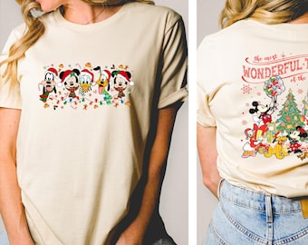 Maglietta natalizia vintage con personaggi di Topolino e i suoi amici, maglietta con scritta "Viaggio in famiglia a Disneyland davanti e dietro", maglietta "Il periodo più bello dell'anno"