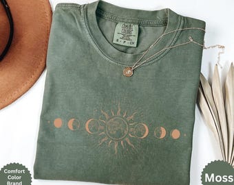 Maglietta Comfort Colors Celestial, maglietta Boho con fasi lunari