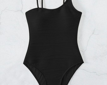 Maillot de bain uni à une épaule / Maillots de bain unis une pièce pour femmes / Baigneurs sexy se baignant