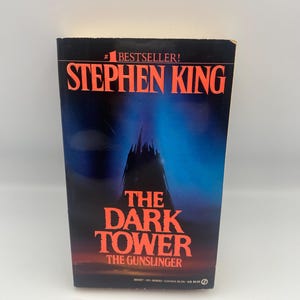 The Dark Tower The Gunslinger Stephen King First Edition, First Printing ( Paperback )