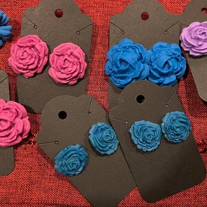 Pendientes de flores atrevidos