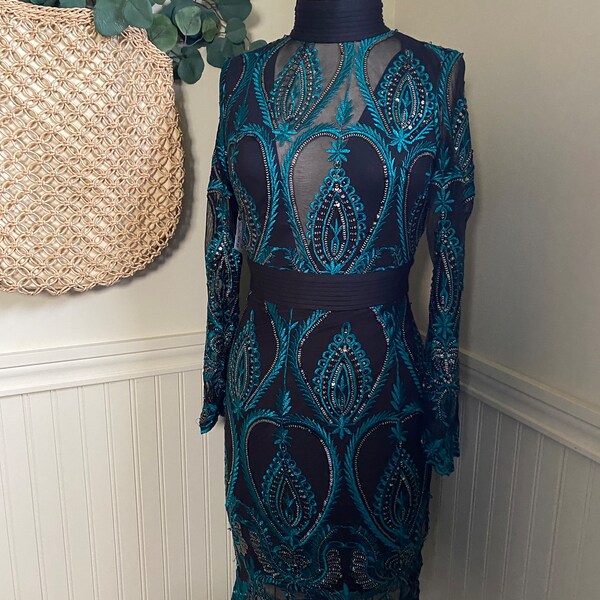 Beautiful Black Sequined Cocktail Dress / Teal Embroidery Size Medium