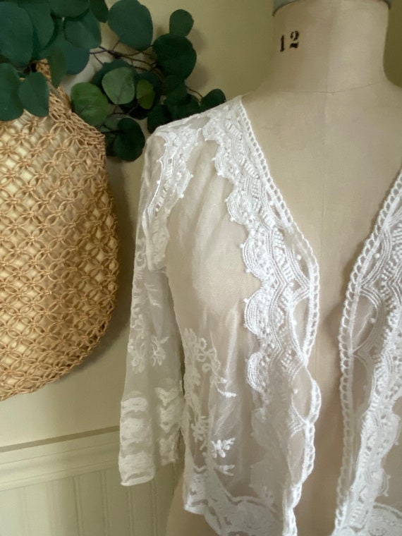 Cropped White Lace Top / Delicate Vintage Inspired