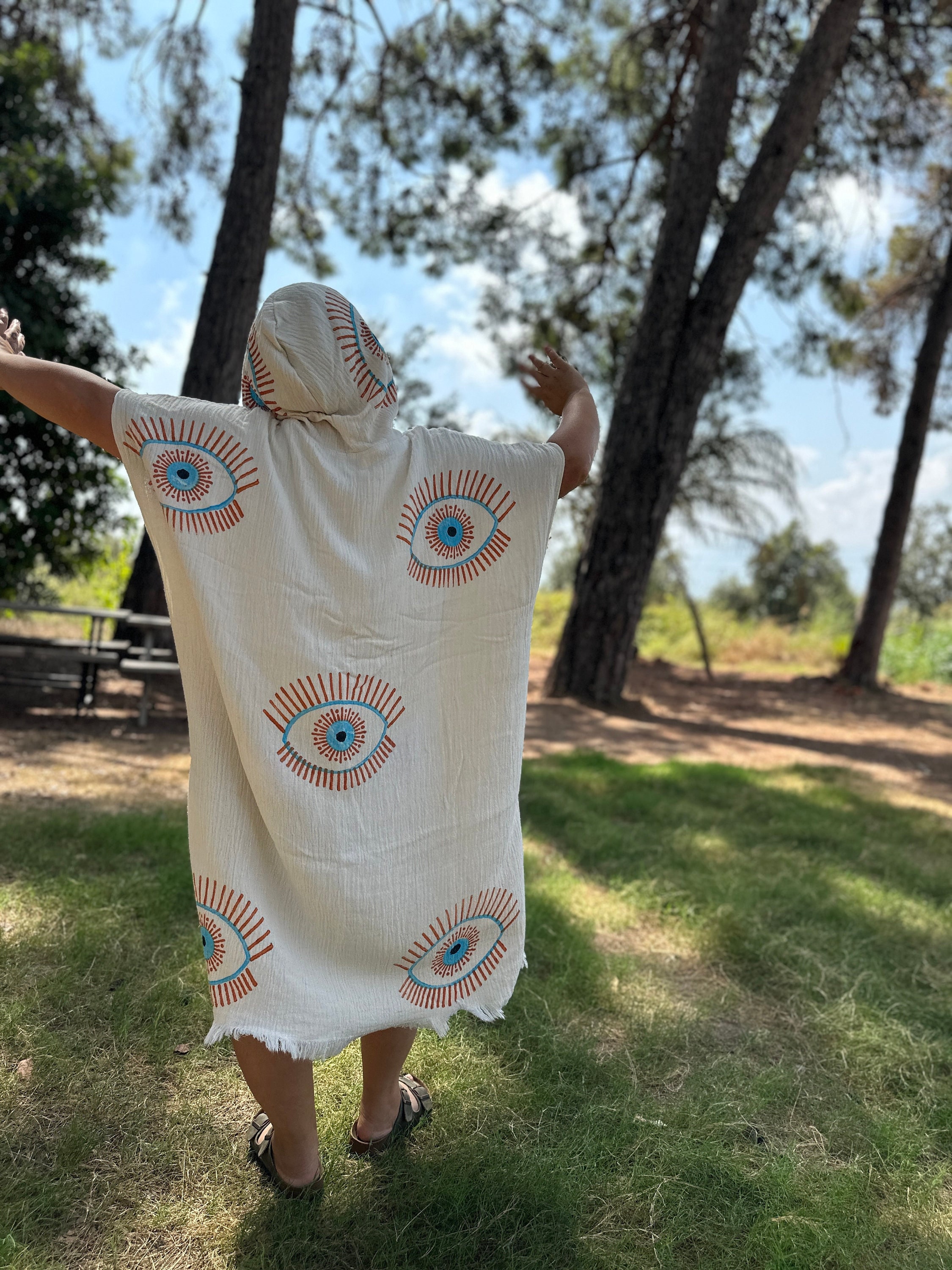 Hooded Organic Cotton Evil Eye Pancho, Handmade Mystic Evil Eye Hooded Pancho, Muslin Festival Kimono, Gift for Women Bathrobe, Turkish Robe