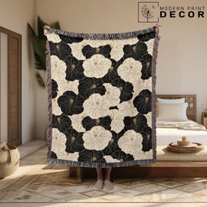 Hibiscus Flowers Woven Throw Blanket Tapestry Wall Decor Boho Bedroom Decor Floral Gift for Her Couch Bedroom Bed Cover Jacquard Fringes