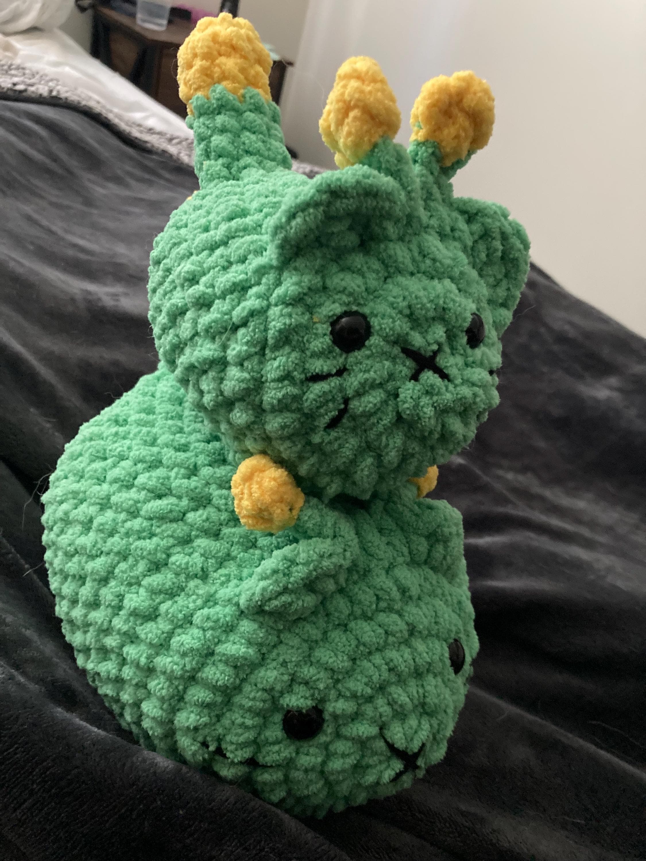 Crochet Alien Cat Plushie Gnarpy Amiguruimi Handmade Free Shipping