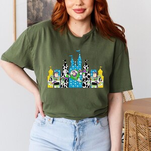 Buzz Lightyear Castle Shirt, Toy Story Buzz Lightyear Shirt, Toy Story Hero Shirt, Disneyland Adventure Shirt, Disney Park T-Shirt