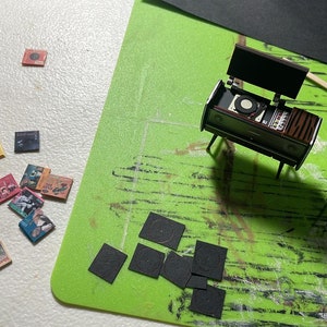 1:24 Miniature Mid-Century Records Print Out