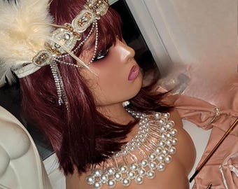 Gatsby style Apricot/Pink/gold. Roaring 1920s Flapper Accessories. Statement Pearl Jewellery. Vintage Themed Party Evening Wear. Full set.
