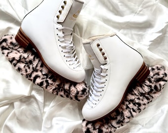 Hochwertige Ice Skate / Figur / Hockeyschläger Soakers Leopard Print