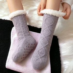 2023 Custom Unisex Lady Winter Warm Long Christmas Socks Plush Lining Fuzzy  Fluffy Slippers Socks Women Anti Slip Socks - China Socks and Knitted Socks  price