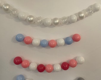 Customized Giant Friendship Bracelet Garland (The 3D Version)