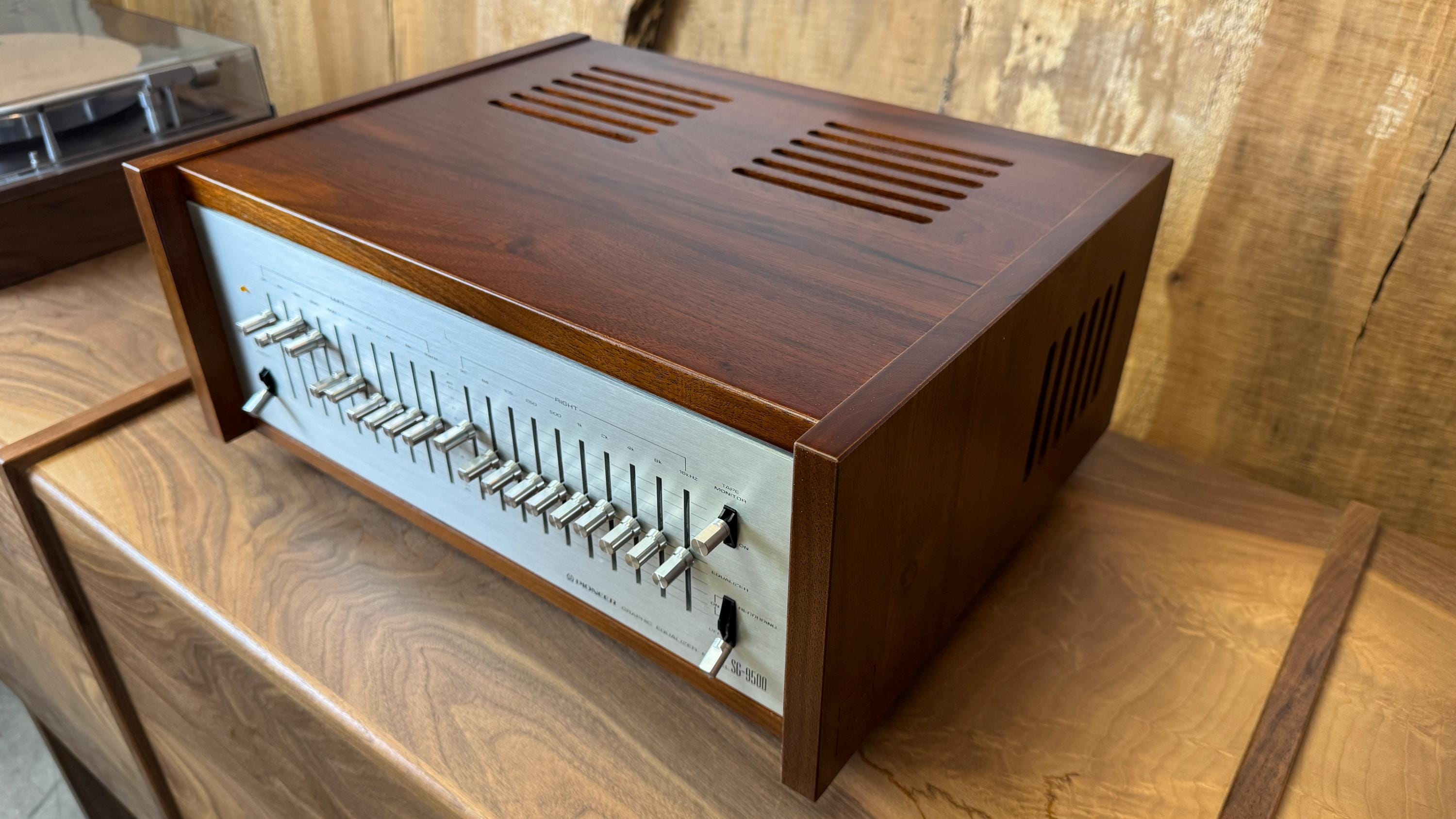 Pioneer VSA-530 ￥53,800(1989年10月発売) Pioneer of Pioneer VSA-530 specifications