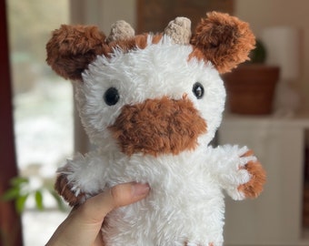 Vache brune et blanche • faite main, peluche au crochet • amigurumi vache en fausse fourrure