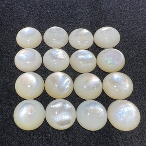 20mm White Mother of Pearl Shell Round Cab