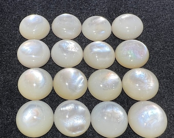 20mm White Mother of Pearl Shell Round Cab