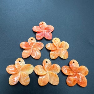 Spiny Oyster Flower Loose Pieces 25mm (50/Pcs)