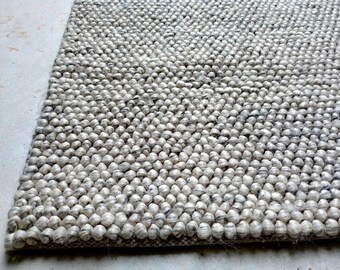 Hand Woven Chunky Loop Wool Area Rug, white,Beige,Cream,Silver Colors Available, and Customization Available.  -UniquecarpetDesigns
