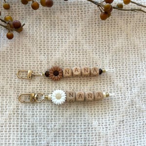 Nana Keychain, Gift for Grandparent, Baby Shower Gift, Gift for Nana, Mother’s Day, Keychain for Grandma, Mother&#39;s Day Gift