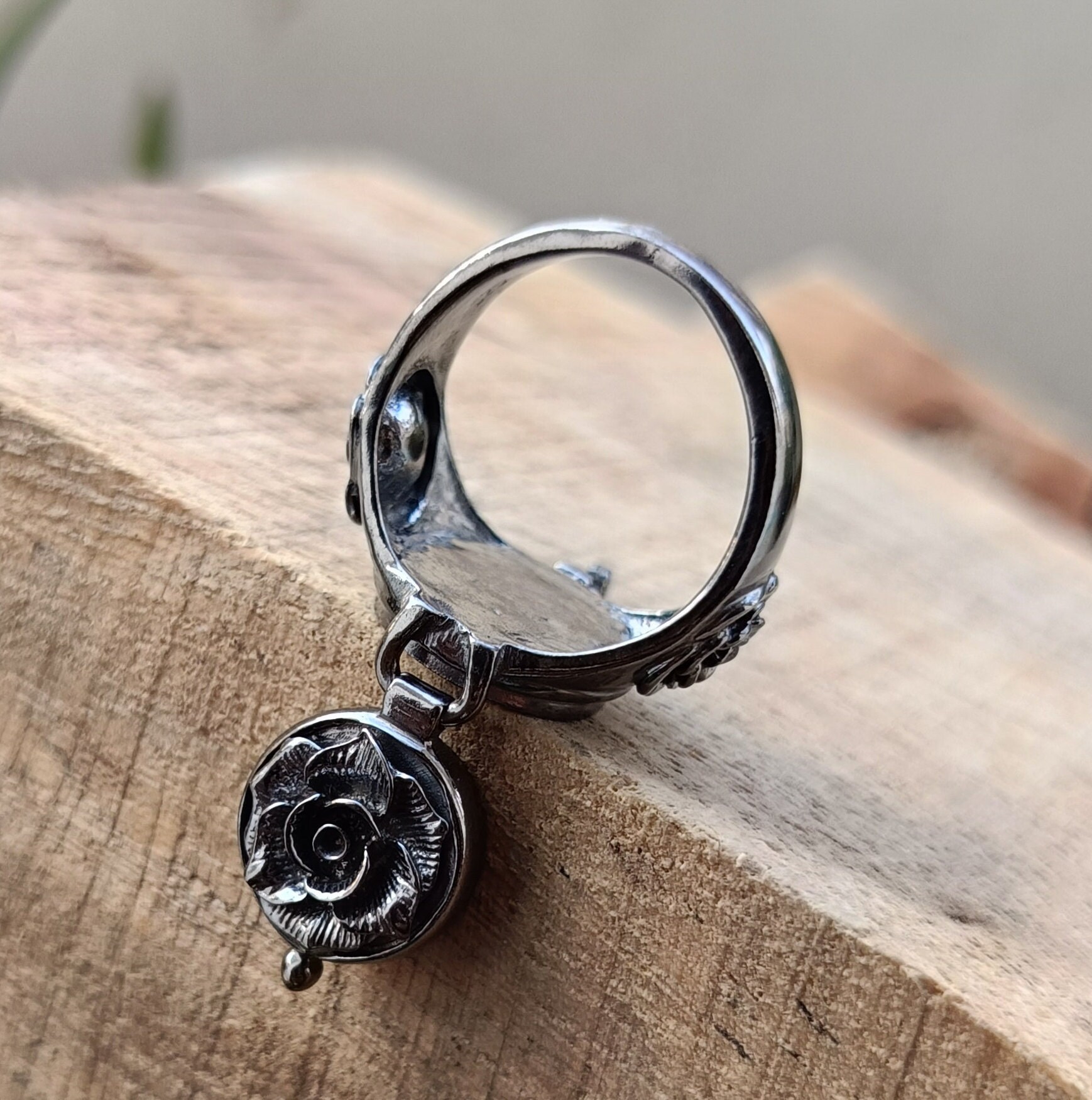 アクセサリー D.O.D poison flower ring D.O.D poison flower ring
