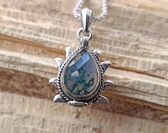 Moss Agate Poison Pendant Necklace, Silver Plated Brass