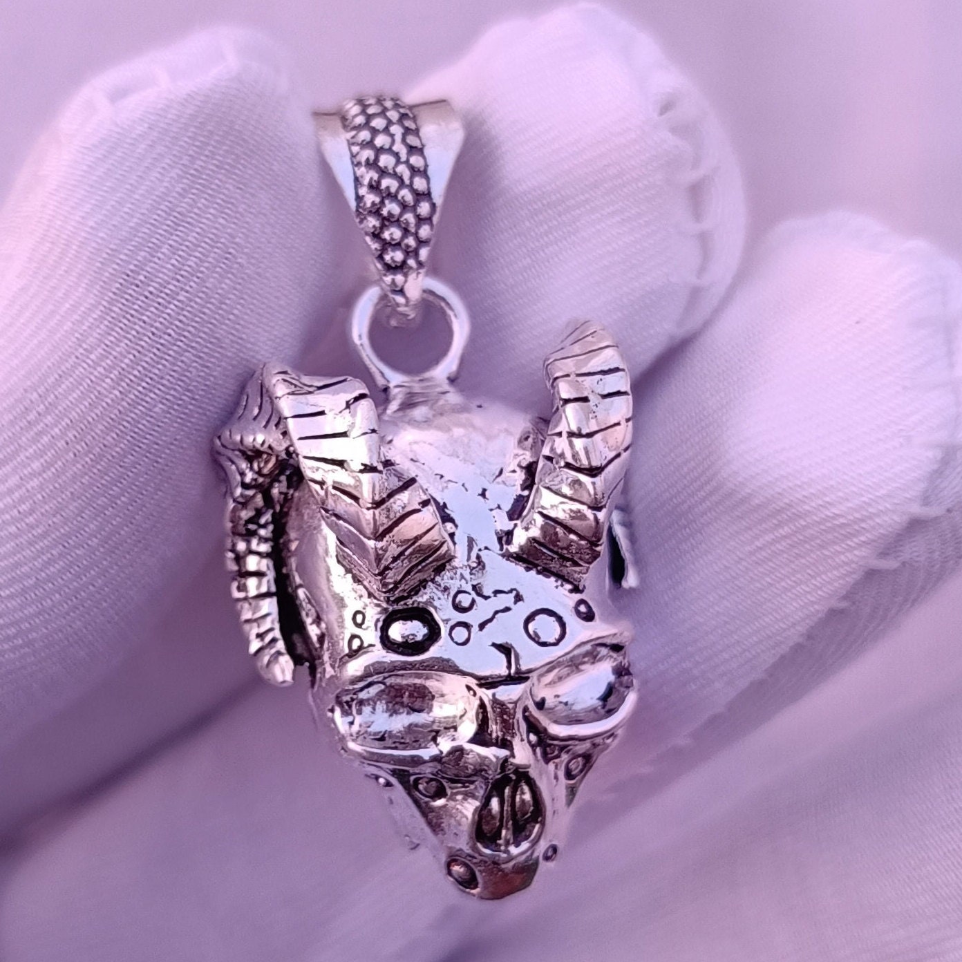 ネックレス・ペンダント ZKIYO horned sheep skull Skull Sheep Horn Beast Pendent, Silver Sheep Skull Pendent