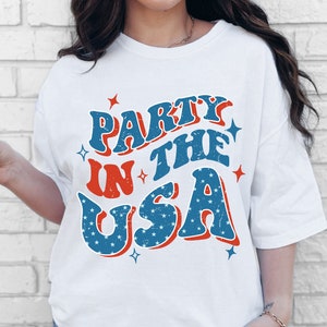 Retro Party in The USA Shirt, Party in The Usa T-Shirt, Usa Patriotic Tee, 4th of July Party TShirt, Trendy Usa Celebration Shirt