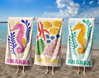 Toalla de playa personalizada con animales marinos, toalla con nombre personalizado para bebés y niños, toalla de piscina para niñas preppy, regalo de Navidad para niños, artículos esenciales para fiestas en la playa.