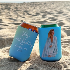 Porta lattine refrigeranti con foto e testo personalizzati, porta lattine refrigeranti personalizzate per compleanni, matrimoni e lauree, bomboniere, porta birra, porta lattine refrigeranti con stampa fronte-retro