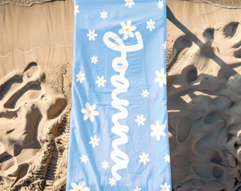 Toalla de playa personalizada con diseño de margaritas, toalla de piscina con monograma para niños y adultos, regalo para despedidas de soltera y damas de honor, toalla de baño familiar con flores, regalo para viajes de chicas