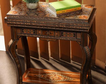 Handmade Wooden Board Games Table: 3-in-1 Chess, Backgammon, Poker - Decorative Piece & Game Table