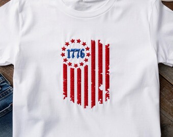 1776 Amerikanische Flagge Stickerei Design Patriotic Vintage Stars Stripes Maschinendatei Inbezug auf die Arbeit Unabhängigkeitstag Dekor zum Herunterladen