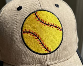 Diseño de bordado de softbol, aro de 4x4, archivo para camiseta de mamá deportista (descarga digital)