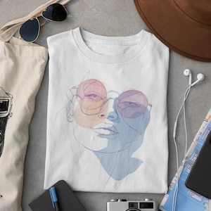 Abstract Face One Line Style T-Shirt (Cloud Reflection) - Modern Art T-Shirt for Women, Bold T-Shirt