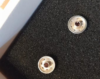Hermosos aretes en plata de ley 925, turmalina rosa redonda