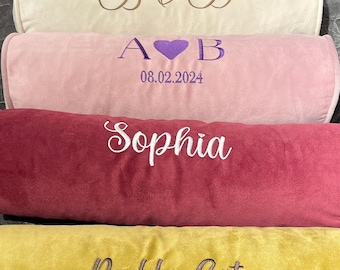 Custom Embroidery Velvet Pillow Covers With Piping
