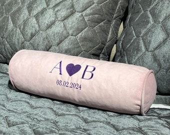Custom Embroidery Pink Velvet Pillow Covers With Piping