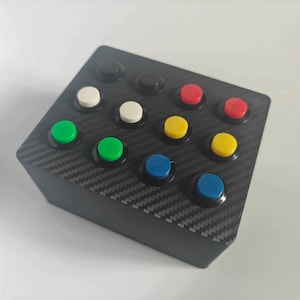 Sim Racing USB-C 12 Button Box for PC - Customs available