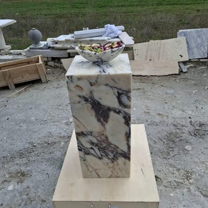 Consola de piedra violeta natural, consola de lujo hecha a mano, muebles únicos de cuarzo violeta, elegante decoración de piedra natural