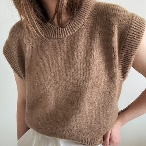 Bruno Vest Knitting Guide: Classic and Aesthetic Sleeveless Sweater, Oversized Croped Fit for Ladies. Basik Slipover tutorial.