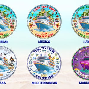 Puede incluir: Seis dise&ntilde;os circulares de cruceros con &aacute;reas de texto personalizables, nombres de barcos y temas de destino como el Caribe, M&eacute;xico, Haw&aacute;i, Alaska, el Mediterr&aacute;neo y Mardi Gras, cada uno con coloridas ilustraciones de barcos e iconos regionales.