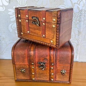 Customized Treasure Chest Box - Medium & Large | Rustic Wood Jewelry Box | Personalized Keepsake Box | Home, Office, Desk, Table,Shelf Decor
