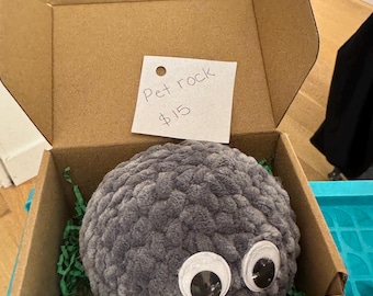 Weighted Crochet Pet Rock Plushie – Funny Valentine’s Day Gift – Handmade Plush Rock – Cute Crochet Amigurumi