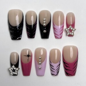 Y2K Black Pink Press On Nails, Star Charms French Tip Nails, Sexy Pink Handmade Press On Nails, 2000s Vibe Nails, Hot Pink Press On Nails