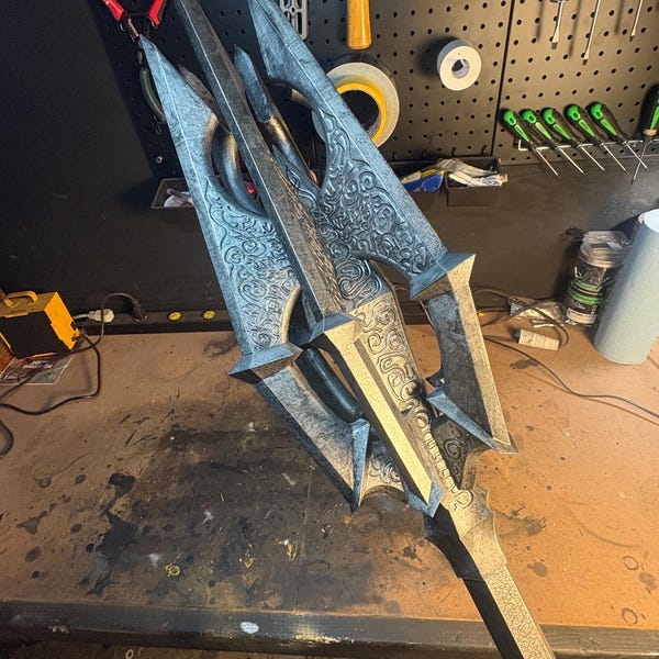 Sauron’s Mace Cosplay Prop - Display Piece - with wall mount