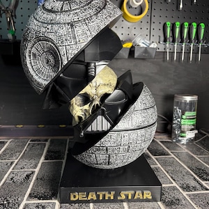 Darth Vader - DeathStar Statue - Starwars Display