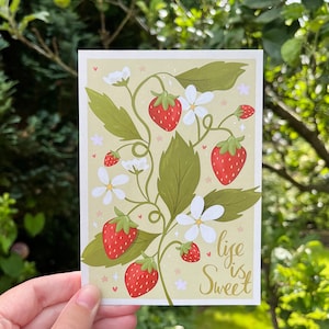 Carte postale fraise Life Is Sweet, mini impression d'art A6, impression Cottagecore